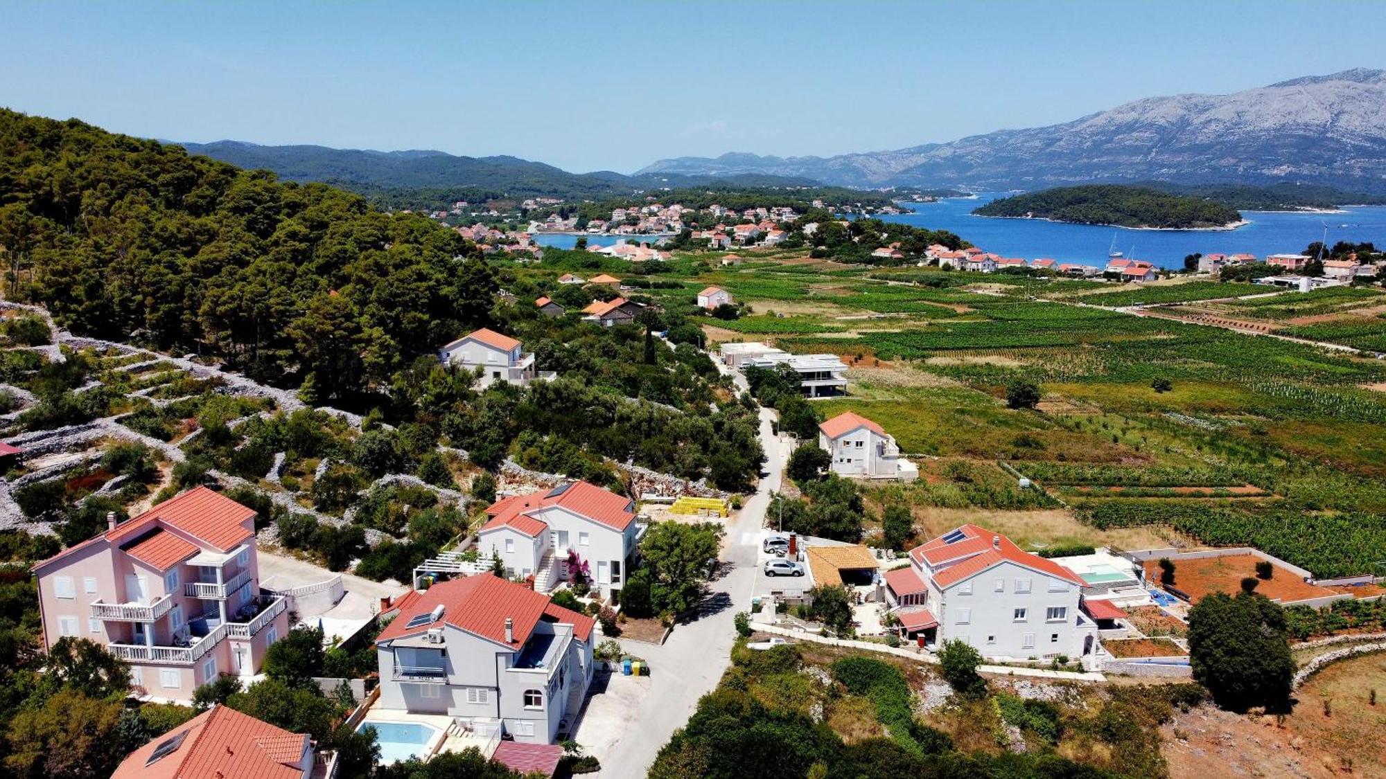 Villa Bella Vista Lumbarda Eksteriør billede